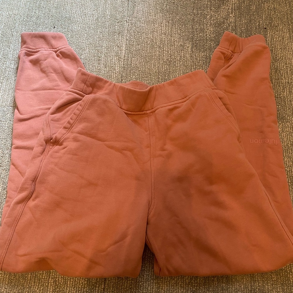 lululemon high rise jogger